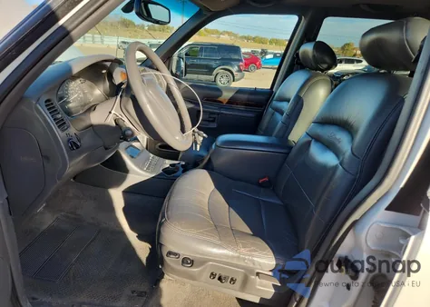 2000 Ford Explorer Limited из США, поврежденный, VIN 1FMZU85P0YZC48655